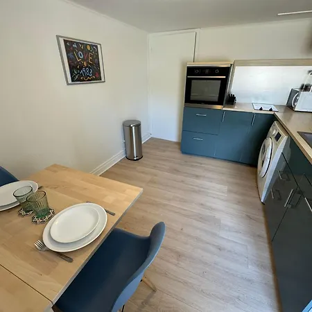 Majorelle Near Eurexpo - Lyon - Hospitals Apartamento Bron